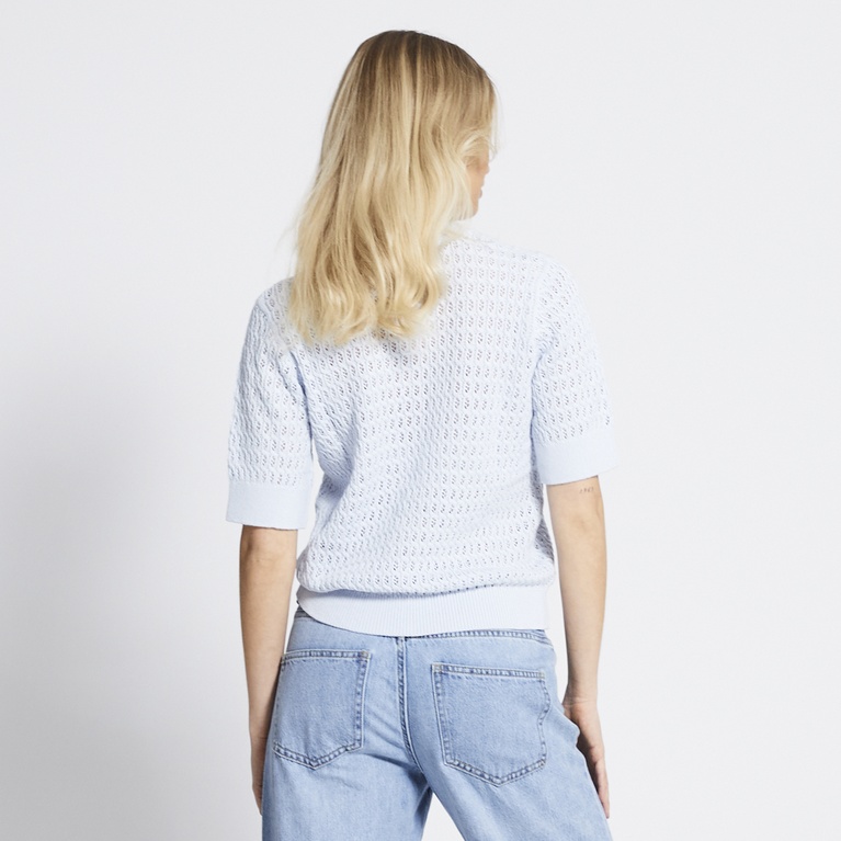 Crochet knit tee "Viola" Light blue